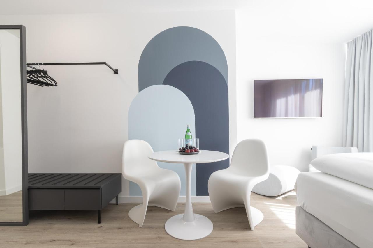 Zzzpace Smart-Hotel Bielefeld Zentrum Dış mekan fotoğraf
