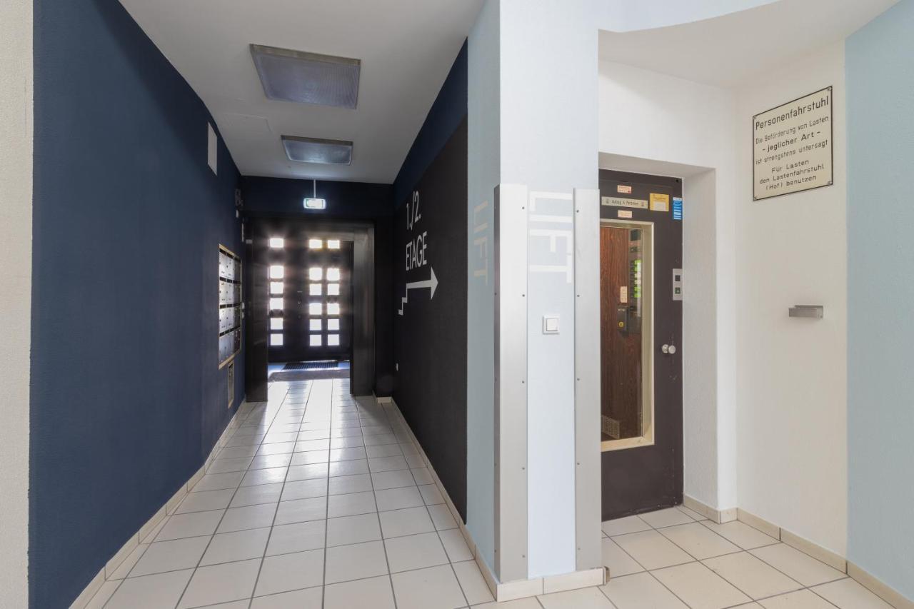 Zzzpace Smart-Hotel Bielefeld Zentrum Dış mekan fotoğraf
