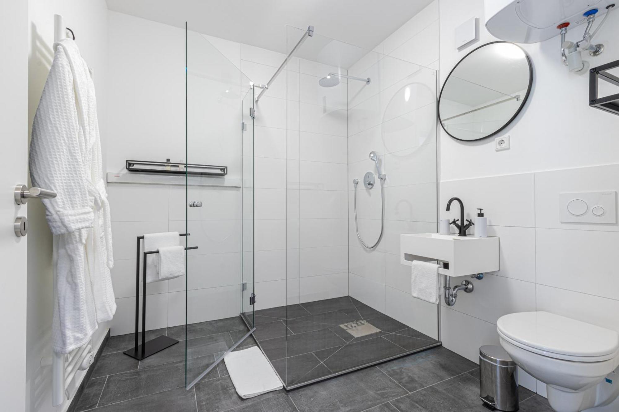 Zzzpace Smart-Hotel Bielefeld Zentrum Dış mekan fotoğraf